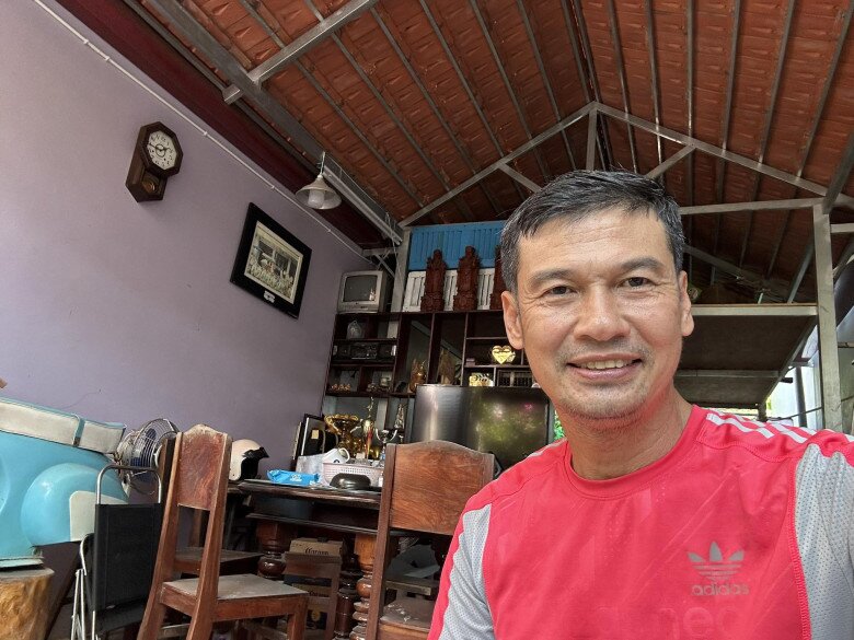 Người đàn ông từng yêu thầm Việt Hương: Ở trọ 10 năm mới mua được nhà, sống giản dị bên vợ kém 26 tuổi - 5