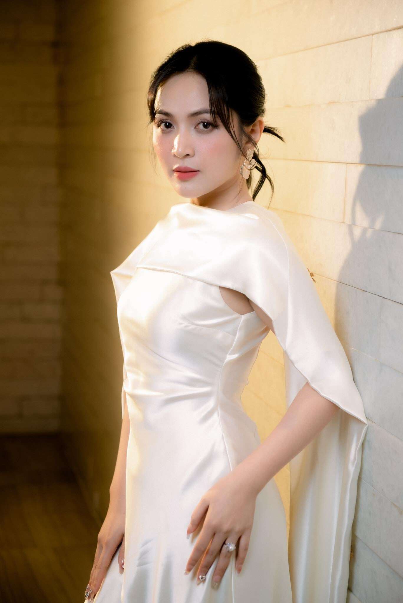 Phản ứng của Võ Hạ Trâm khi Duyên Quỳnh xin lỗi vì hát nhép, mối quan hệ ra sao hậu ồn ào bị so sánh? - 5