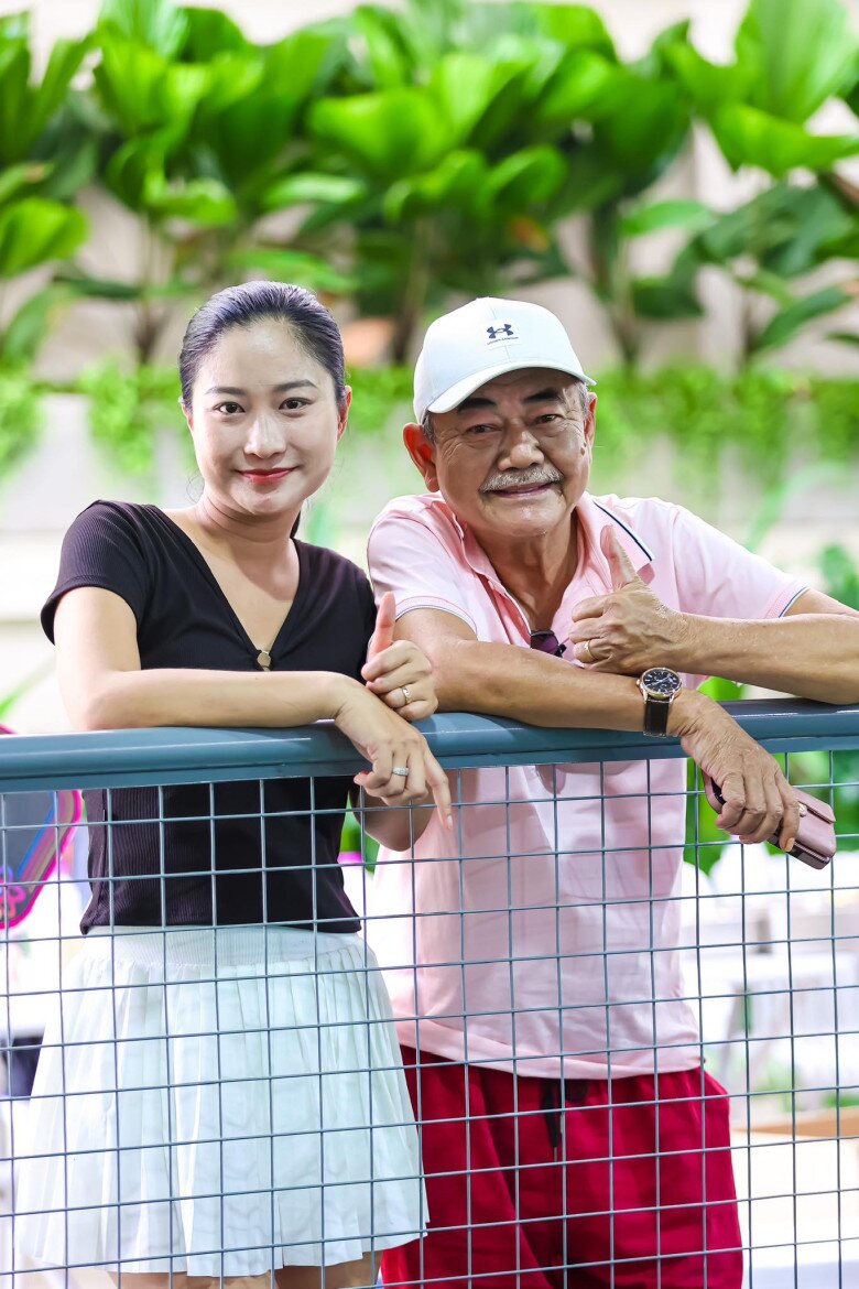 2 nghệ sĩ trúng số đầu năm: Người hạnh phúc bên vợ kém 36 tuổi, người ngoài 50 tuổi vẫn độc thân - 3