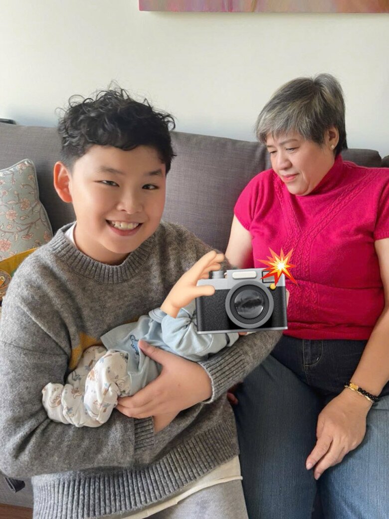 Con trai tóc xoăn của Hoa hậu Diễm Hương bị bắt giảm cân, nay trổ mã như thanh niên hưởng trọn nét đẹp từ mẹ - 13