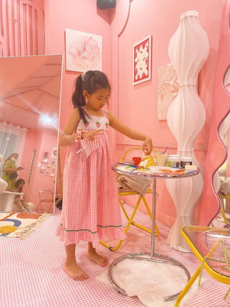 Con gái cố diễn viên Mai Phương ra dáng thiếu nữ khi mặc áo dài, ngày càng xinh đẹp chuẩn "bản sao" của mẹ - 10