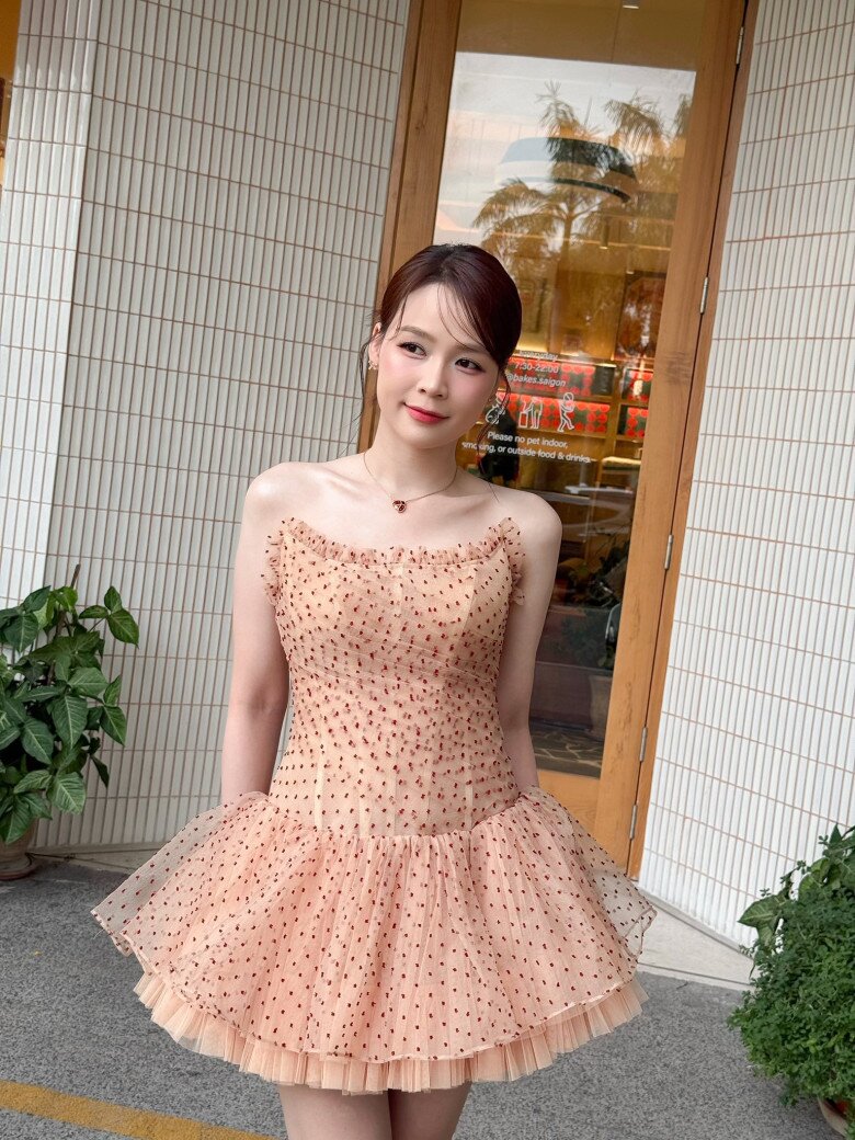 Cuộc sống của 2 nữ MC tuổi Ngọ giấu mặt chồng: Mai Ngọc ở trong "lâu đài", Sam được ông xã Hàn Quốc cưng chiều - 19