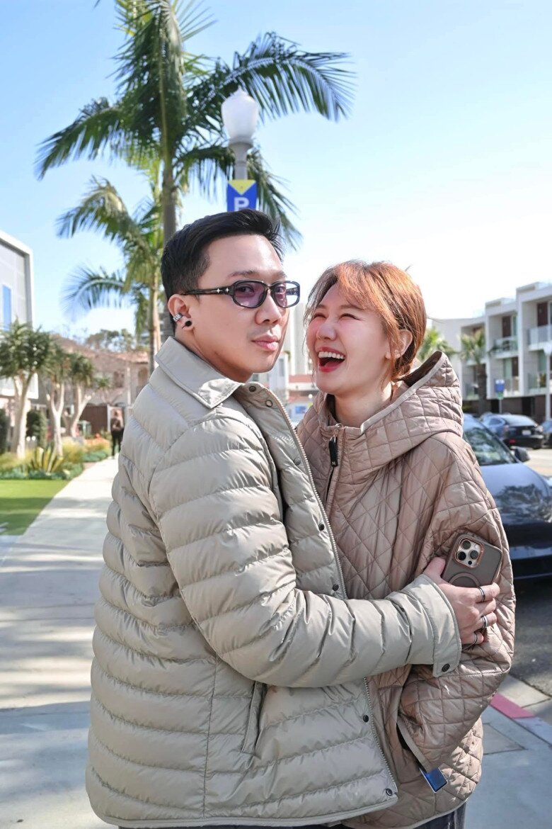 Dàn giám khảo "Đấu trường tiếu lâm" hiện tại: Người đi xe sang chục tỷ, người sinh con là xây thêm nhà - 8