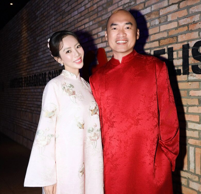 Dàn giám khảo "Đấu trường tiếu lâm" hiện tại: Người đi xe sang chục tỷ, người sinh con là xây thêm nhà - 13