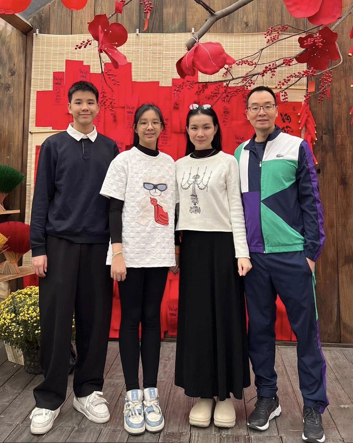 Hoa hậu Thùy Lâm nấu cơm nhà không "cao lương mỹ vị", ái nữ 12 tuổi vẫn thích được đút ăn từng muỗng - 7