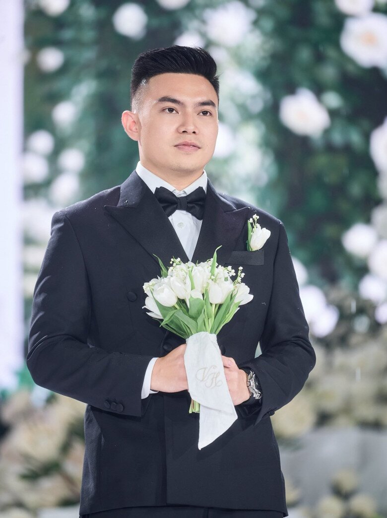 Học vấn chồng thiếu gia của 2 hoa hậu họ Đỗ: Người có bằng Thạc sĩ tại Anh, người tốt nghiệp Quản trị kinh doanh - 9