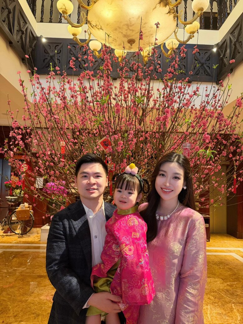 Học vấn chồng thiếu gia của 2 hoa hậu họ Đỗ: Người có bằng Thạc sĩ tại Anh, người tốt nghiệp Quản trị kinh doanh - 5