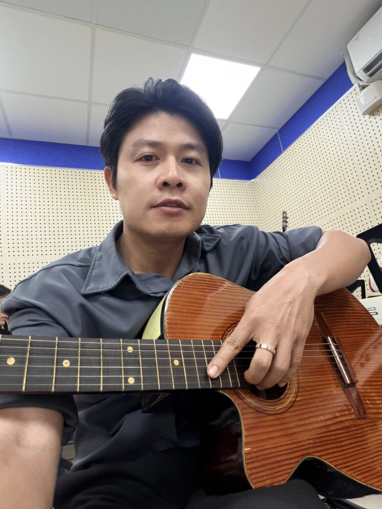 Nguyễn Văn Chung khoe tủ bằng khen và giải thưởng đầy ắp, thành tích nối dài nhưng vẫn lo chuyện học tập trong năm mới - 4