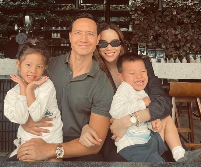 Con sao Việt vào lớp 1 năm 2026: Quý tử Đặng Thu Thảo là "bản sao" của bố, Suchin nhà Cường Đô La học trường quốc tế - 1