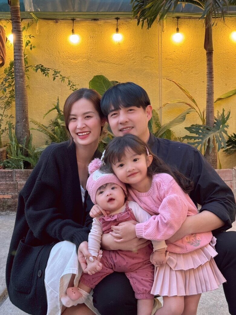 Con sao Việt vào lớp 1 năm 2026: Quý tử Đặng Thu Thảo là "bản sao" của bố, Suchin nhà Cường Đô La học trường quốc tế - 6