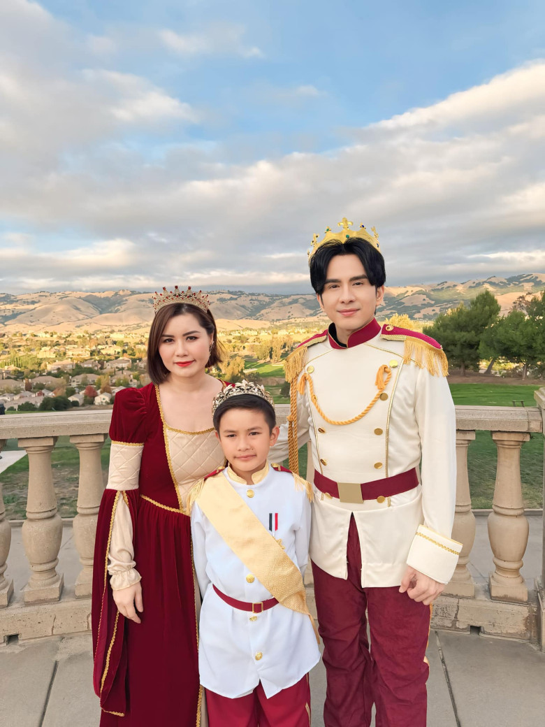 Con trai 9 tuổi nhà Đan Trường vất vả bê thùng rác cao gần bằng người, sống với mẹ ruột ở Mỹ được rèn đủ việc nhà - 5