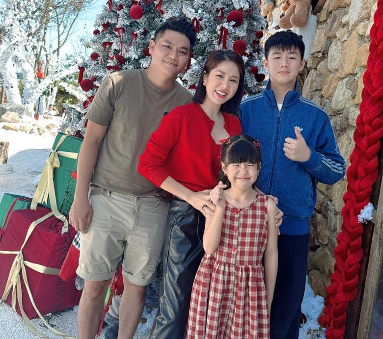 Lê Phương viên mãn sau 10 năm: Con trai riêng Cà Pháo cao lớn chạm trần nhà, khẳng định gặp Trung Kiên là may mắn nhất đời - 6