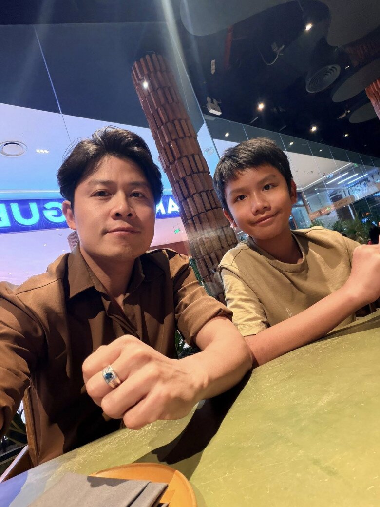 Nguyễn Văn Chung lo lắng vì "mất kết nối" với con, bố đơn thân dành thời gian bù đắp cho quý tử sau thời gian bận rộn - 3