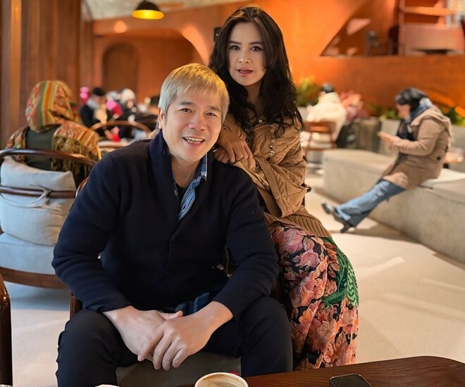 NSND Thanh Lam và ông xã là bác sĩ danh tiếng tung ảnh ngọt ngào, bạn gái của chồng cũ để lại lời nhắn - 1