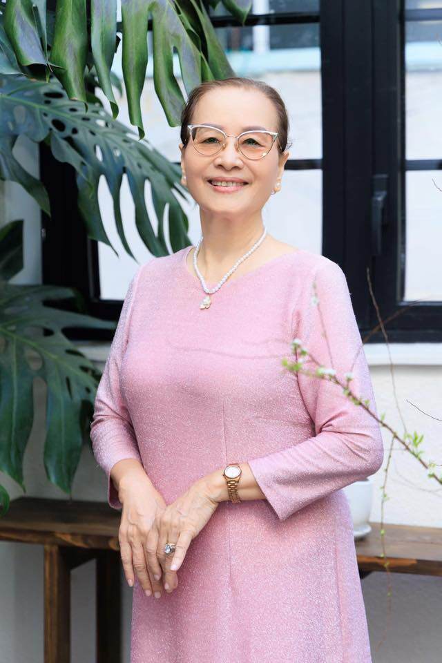 Phan Hiển "giấu cả thế giới" để yêu Khánh Thi trước khi có 3 con chung, từng bị mẹ vợ là hoa khôi Thường Tín góp ý - 2