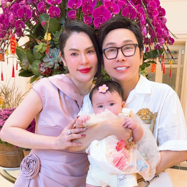 Sao Việt 24h: H'Hen Niê khoe bố chồng và bố ruột người Ê Đê chung khung hình, ngoại hình đối lập gây chú ý - 8