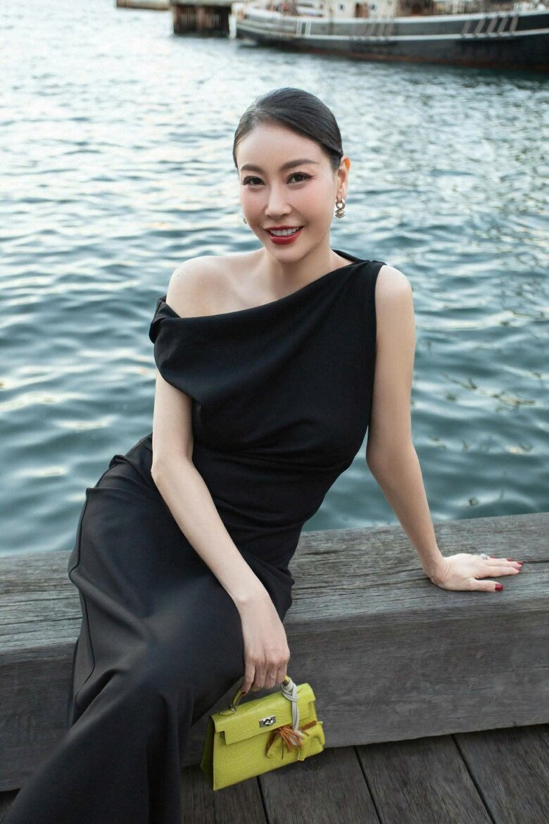 Sao Việt 24h: Hoa hậu Khánh Vân khoe diện mạo mới, "bắt đền" ông xã hơn 17 tuổi vì khiến mình tăng cân - 10