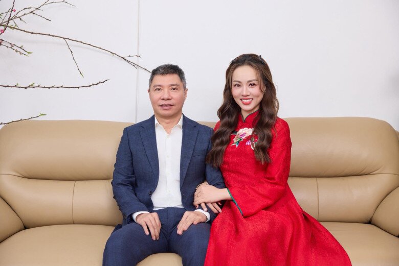 Sao Việt 24h: Lê Phương khoe khoảnh khắc mẹ chồng nàng dâu quấn quýt khi "nhậu" chung, chồng trẻ thì hết mực cưng chiều - 6