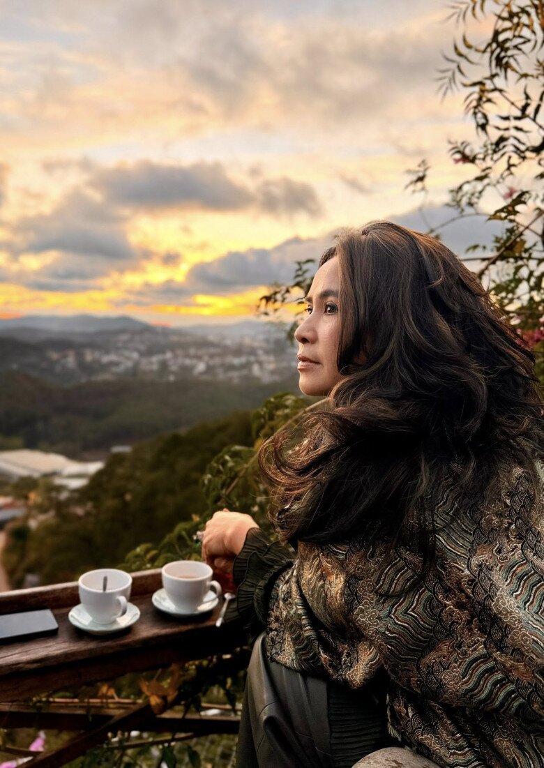 Sao Việt 24h: MC Mai Ngọc chơi golf ở quê chồng Bắc Ninh sau gần 1 năm sinh con, vóc dáng chuẩn chỉnh chuẩn bị đón Tết - 12