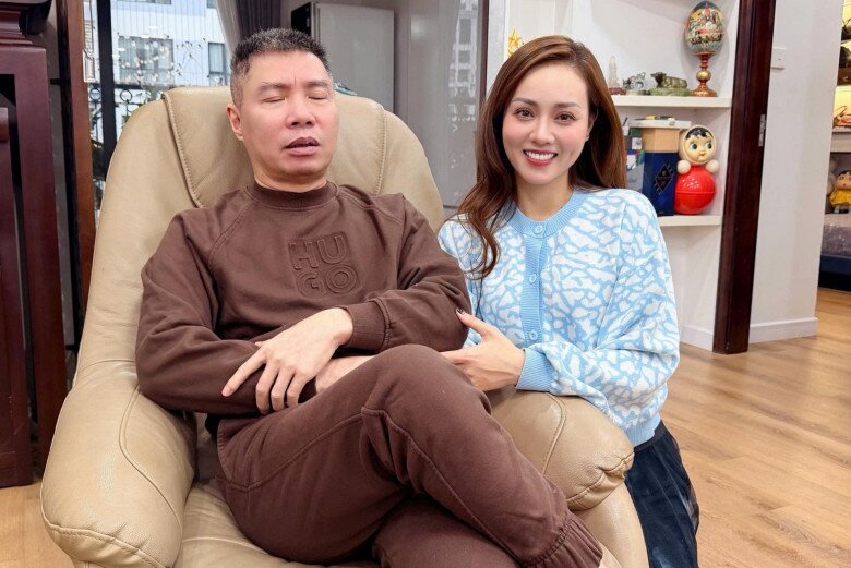 Sao Việt 24h: Midu thần thái "không phải dạng vừa" khi chấm thi sinh viên, nữ Thạc sĩ đẹp tri thức, chuẩn "dâu hào môn" - 6