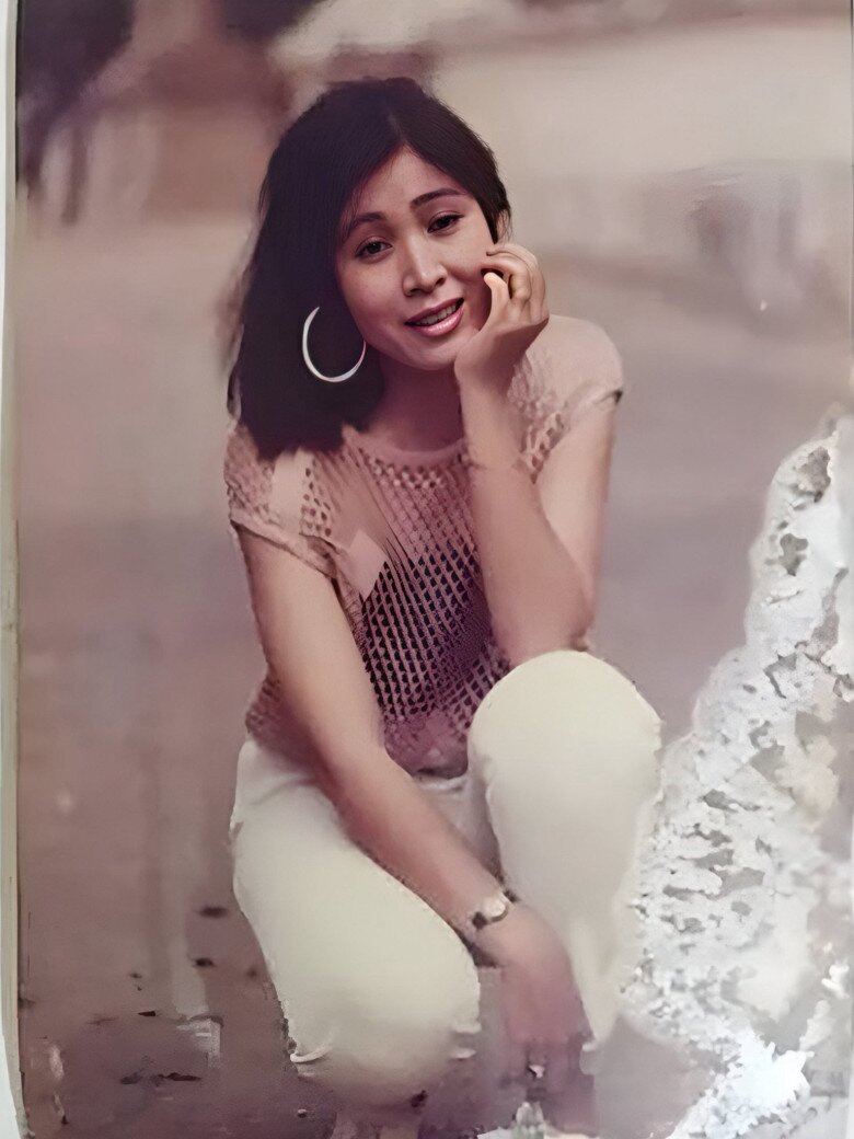 Sao Việt 24h: NSND Hồng Vân khoe "dáng nuột" thon thả ở tuổi U60, nhan sắc sau giảm cân "thăng hạng" không kém thời trẻ - 4