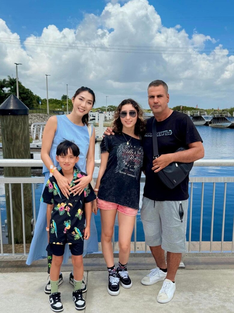 Sao Việt đóng cửa hàng kinh doanh tại Mỹ: Trương Minh Cường làm bạn với vợ cũ, Ngọc Quyên từng phải bỏ sĩ diện - 12