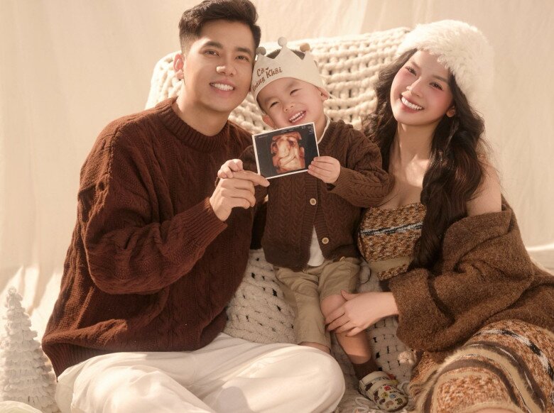 Á khôi Hà Nội 2025 khoe bụng đẹp nõn nà láng mịn không vết rạn, không ngờ đã là lần thứ 2 có bầu - 5