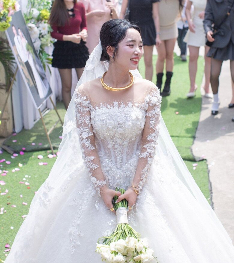 Gái Việt 2k4 mặt mộc xinh như hot girl, giờ có bầu nhan sắc biến dạng gây choáng, tự nhận già đi 20 tuổi - 2