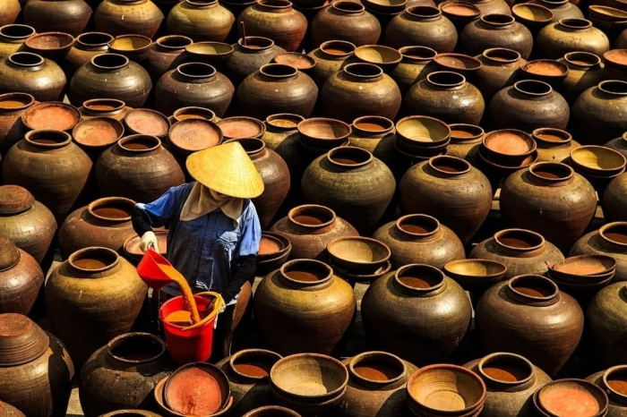 Đến Nghệ An nhất định không được bỏ qua món này, làm cực kỳ công, nhắc đến tên là thèm, giá chỉ từ 30.000 đồng - 3