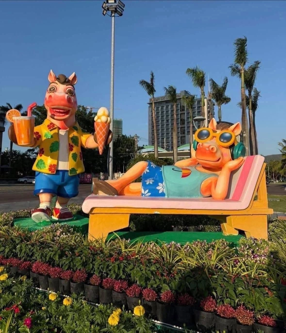 Điểm danh linh vật Ngựa trên khắp Việt Nam: Trầm trồ với thiết kế hiện đại, ngựa Gia Lai “chiếm spotlight" vì đáng yêu - 9