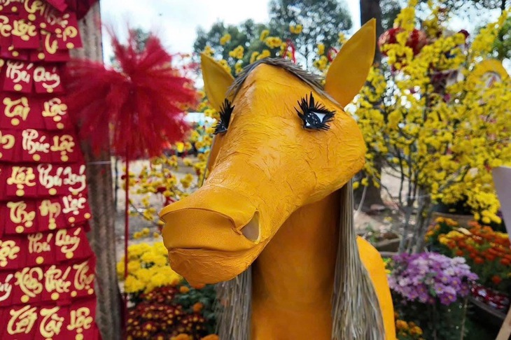 Điểm danh linh vật Ngựa trên khắp Việt Nam: Trầm trồ với thiết kế hiện đại, ngựa Gia Lai “chiếm spotlight" vì đáng yêu - 10