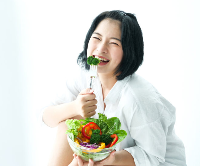 10 việc nên làm để bổ sung canxi, bảo vệ xương từ bên trong, có việc chỉ mất 3 phút/ ngày “đánh bay” mỏi cơ, đau khớp - 1