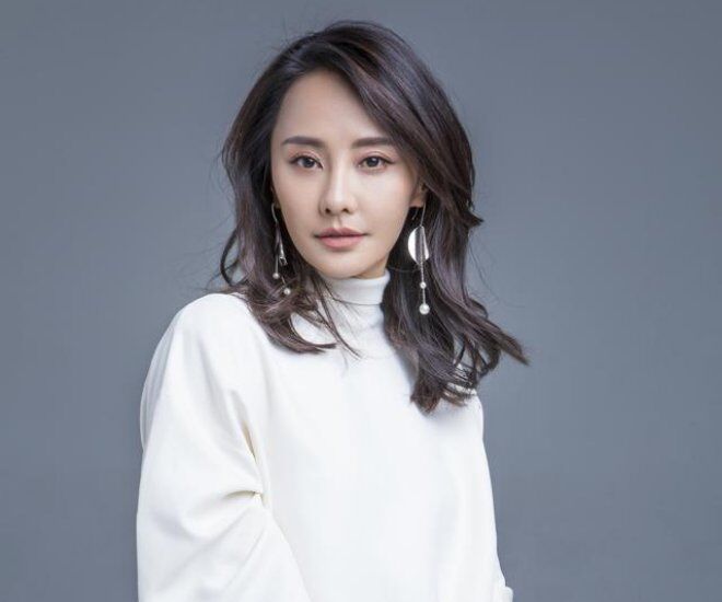 Bị chỉ trích sau ly hôn, mỹ nhân đổi đời khi cưới CEO người Úc, sinh 2 con lai xinh như thiên thần - 1