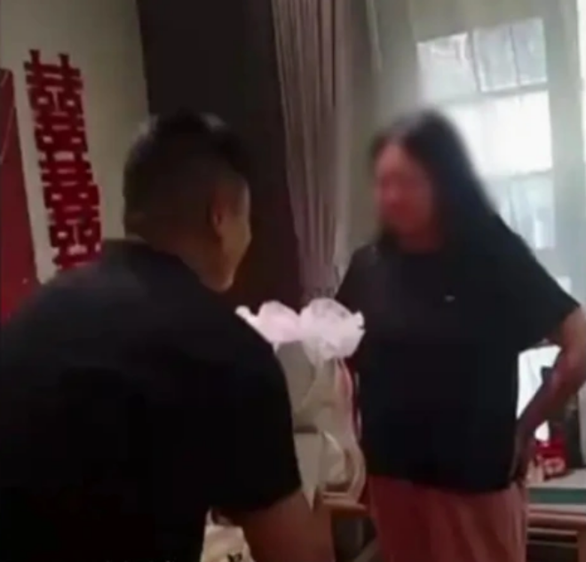 Mừng rỡ vì sắp cưới được vợ và lên chức bố, chàng trai 9X bạc trắng đầu sau khi đính hôn - 2