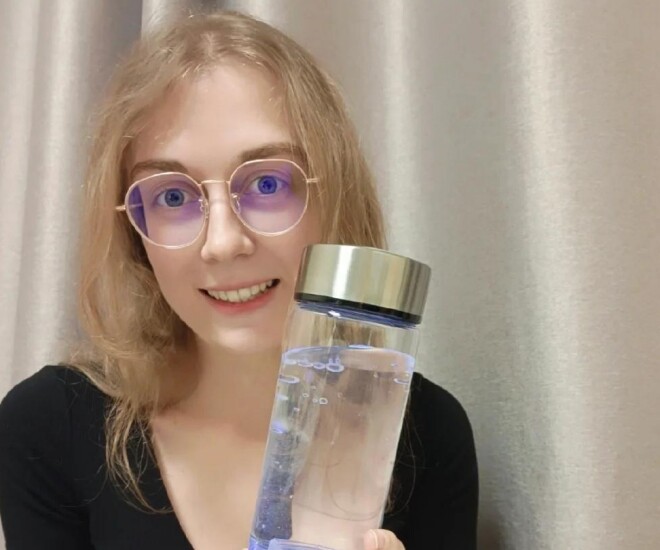 Chàng trai nông thôn cưới tiến sĩ xinh đẹp người Nga làm vợ, chỉ tốn hơn 30.000 đồng - 1