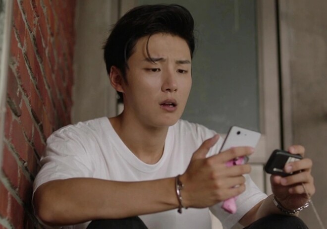 Con trai tôi chào đời, bố dượng mừng 100 triệu, ngày đầy tháng tôi bảo vợ ôm con đi trốn - 2