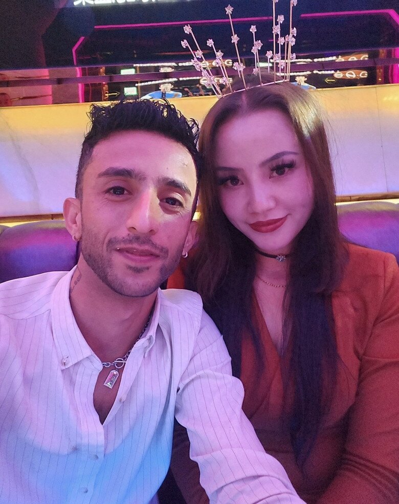 Mẹ đơn thân 2 con tái hôn với Tiến sĩ Pakistan kém 8 tuổi, sinh con lai đẹp như thiên thần - 2