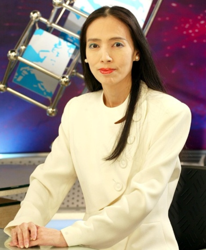 Mỹ nhân 23 tuổi thành tỷ phú sau khi chồng đột ngột qua đời, U70 giờ 6 đời chồng vẫn muốn tìm "trai tân" - 2