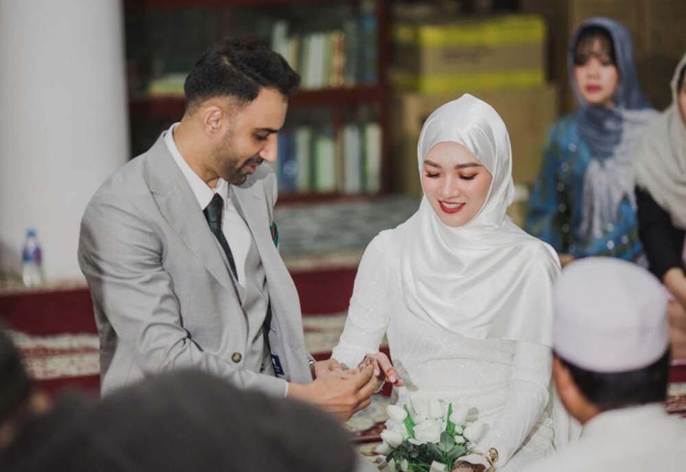 “Quẹt trúng” anh chàng Pakistan trên app hẹn hò, cả hai chốt cưới vội, hai nhà nhận xét “phi như tên lửa” - 3