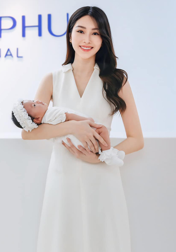 Bố chồng Đặng Thu Thảo bế cháu nội dự tiệc tập đoàn, 3 "thiên thần nhỏ" nhà hoa hậu đều xinh yêu - 12