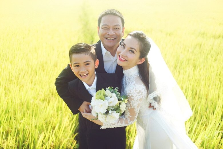 Cuộc sống của "Út Ráng" Kim Hiền trước khi rộ tin rạn nứt với chồng Việt kiều, lần nữa làm mẹ đơn thân - 4