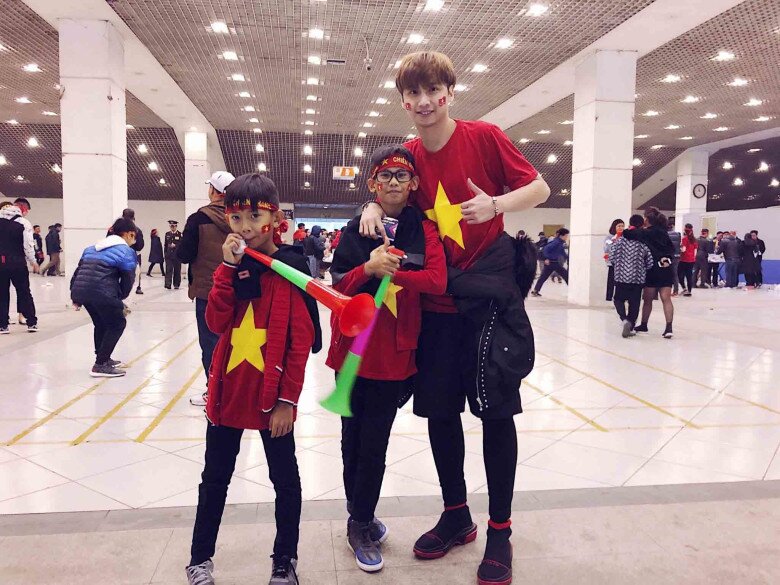 Hà Kiều Anh mừng sinh nhật con riêng của chồng, thiếu gia nhà đại gia Trung Nam điển trai y hệt bố - 6