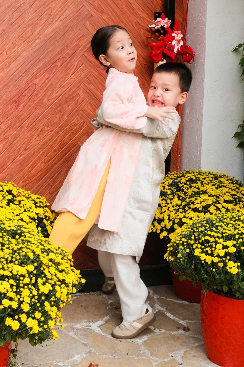 Hồ Ngọc Hà thông báo "tuyển dâu" cho con trai, quý tử tuấn tú từ bé nay rõ nét là "bản sao" của bố - 9