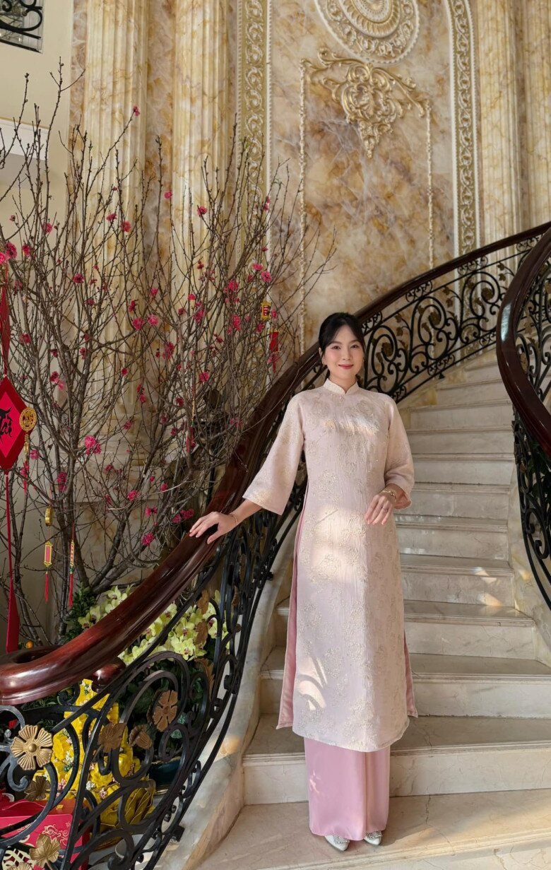 MC Mai Ngọc đón Tết tại biệt thự nhà chồng ở Bắc Ninh, năm thứ 2 làm dâu hưởng cuộc sống "màu hồng" - 8