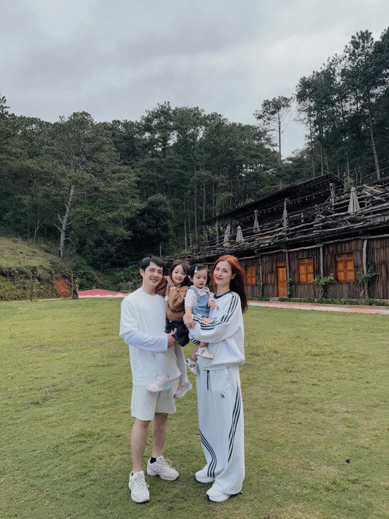 "Tiểu thư tập đoàn" nhà Ông Cao Thắng xinh như "hoa hậu nhí", học trường quốc tế hơn nửa tỷ/năm, nói song ngữ - 13