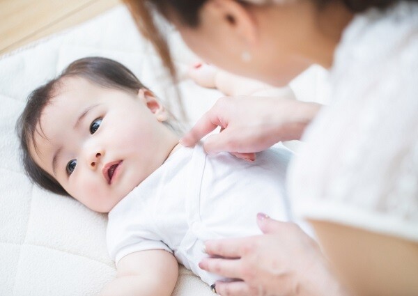 4 dấu hiệu trẻ 6 tháng tuổi đang phát triển vượt trội cả EQ và IQ - 10