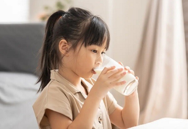 Chuyên gia: Nhiều mẹ cho con ăn "đủ chất" ngày Tết nhưng lại vô tình làm con rối loạn tiêu hóa - 6