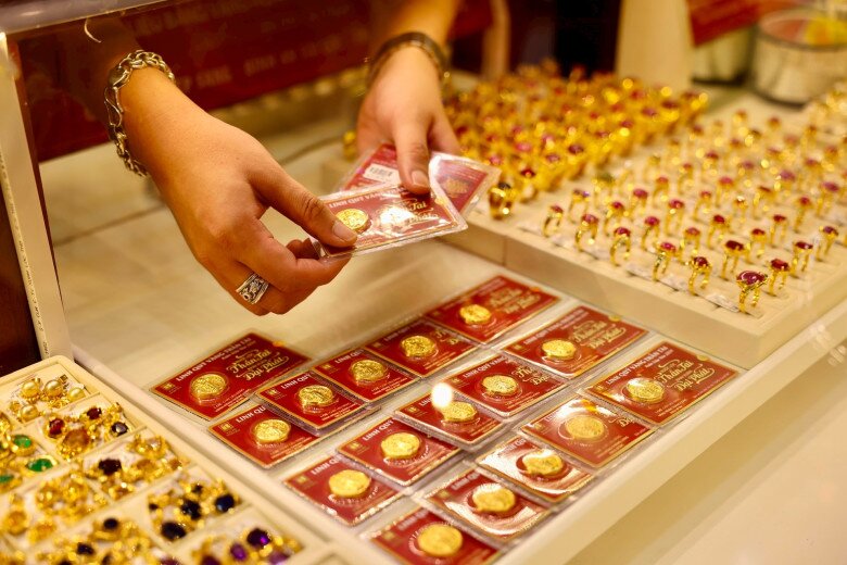 Đầu năm Bính Ngọ có 5 thứ nên mua để cả năm "rủng rỉnh" vận may, 3 thứ cần tránh kẻo rước xui xẻo - 2