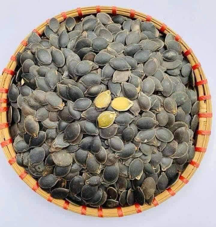 Loại quả leo bờ rào xưa không ai biết, nay thành đặc sản khoái khẩu được ưa chuộng dịp Tết, 260.000 đồng/kg - 4