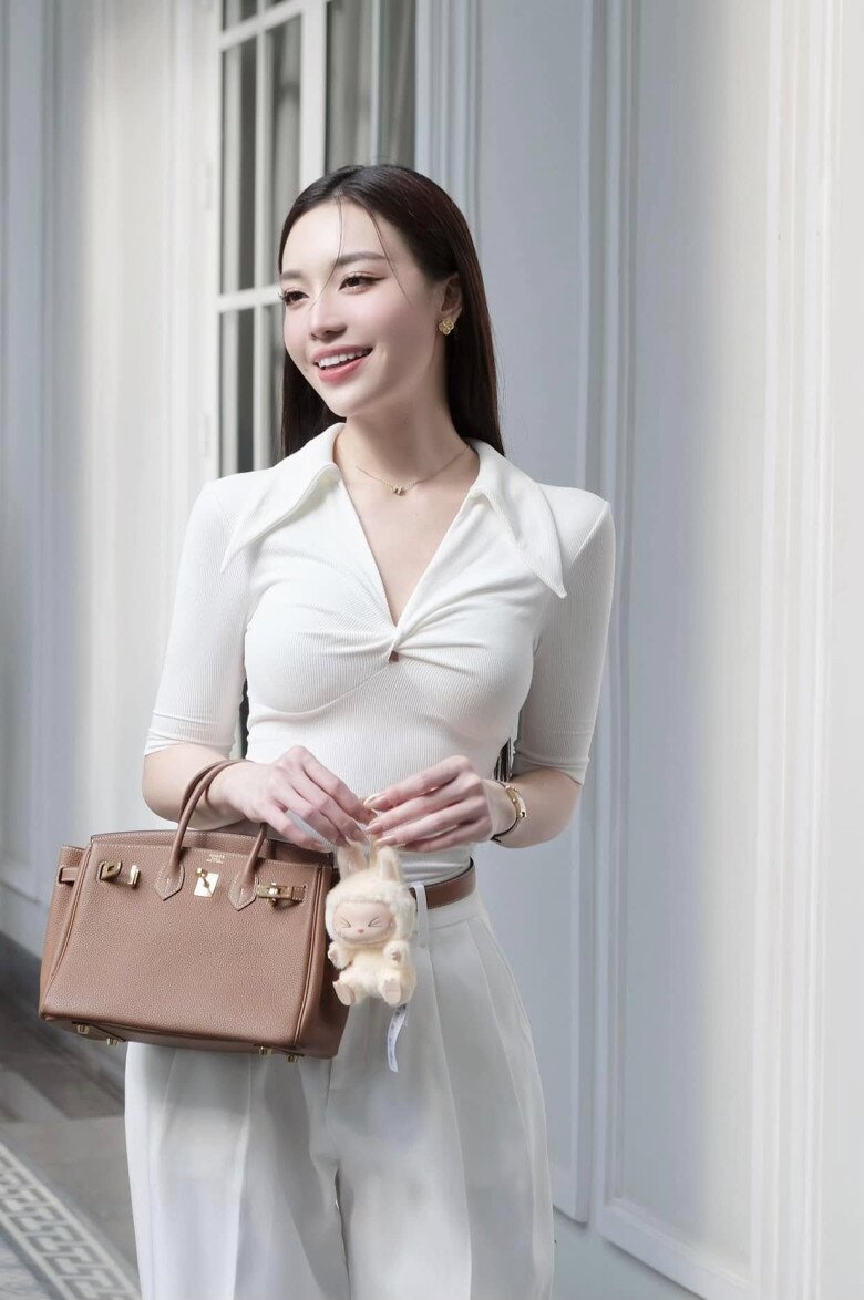 Mỹ nhân đóng "cảnh nóng" hot nhất lúc này: Visual tựa "nữ thần", chuộng mặc nóng bỏng khó rời mắt - 10